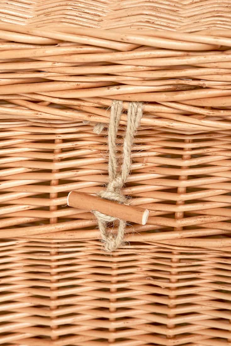 /images/configuration/clasp-cord-traditional.jpg